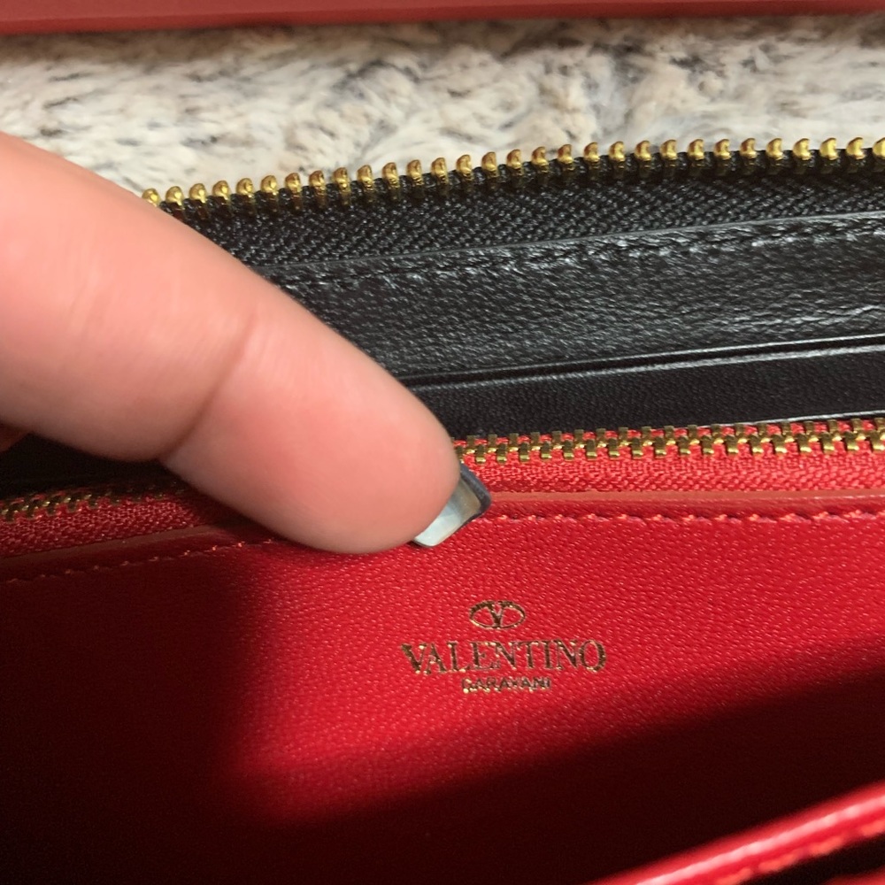Wallet - image 2